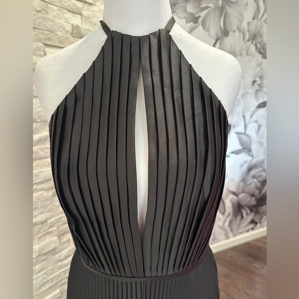 NWT MAC DUGGAL 27457 BLACK SATIN JUMPSUIT Sizes 6 & 8 with POCKETS - Picture 6 of 12
